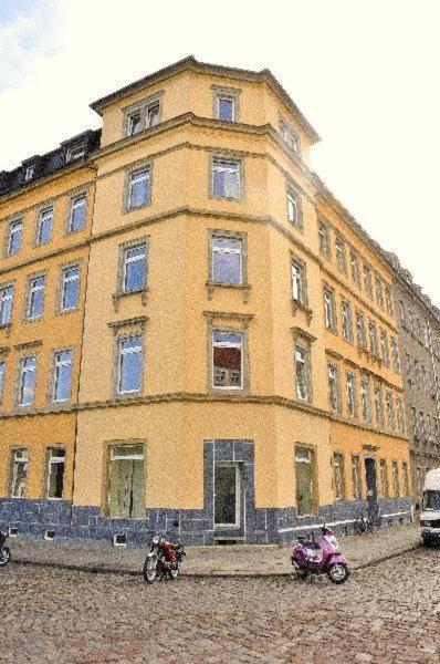 3-Raum-Fewo-Dresden-Zentrum-Balkon-Blick-Auf-Altstadt-L10 Eksteriør bilde